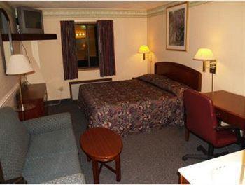 Budget Inn Of Tazewell County Pounding Mill Extérieur photo