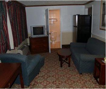 Budget Inn Of Tazewell County Pounding Mill Extérieur photo