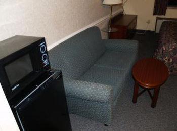 Budget Inn Of Tazewell County Pounding Mill Extérieur photo